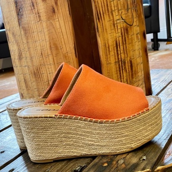 Shoes - 1 LEFT* Coral Platform Espadrille Sandals